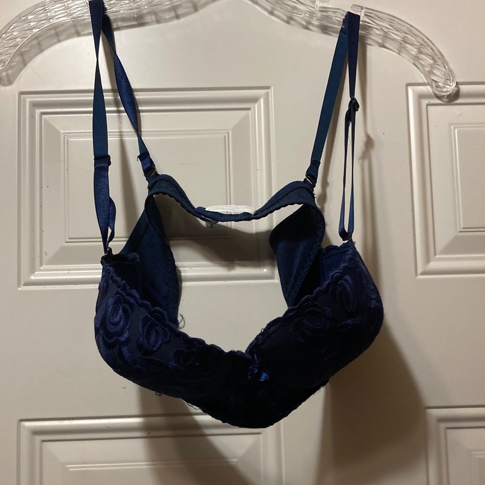 Vintage‎ Navy Blue Embroidered Lace Push-Up Bra - Women Intimates 38C